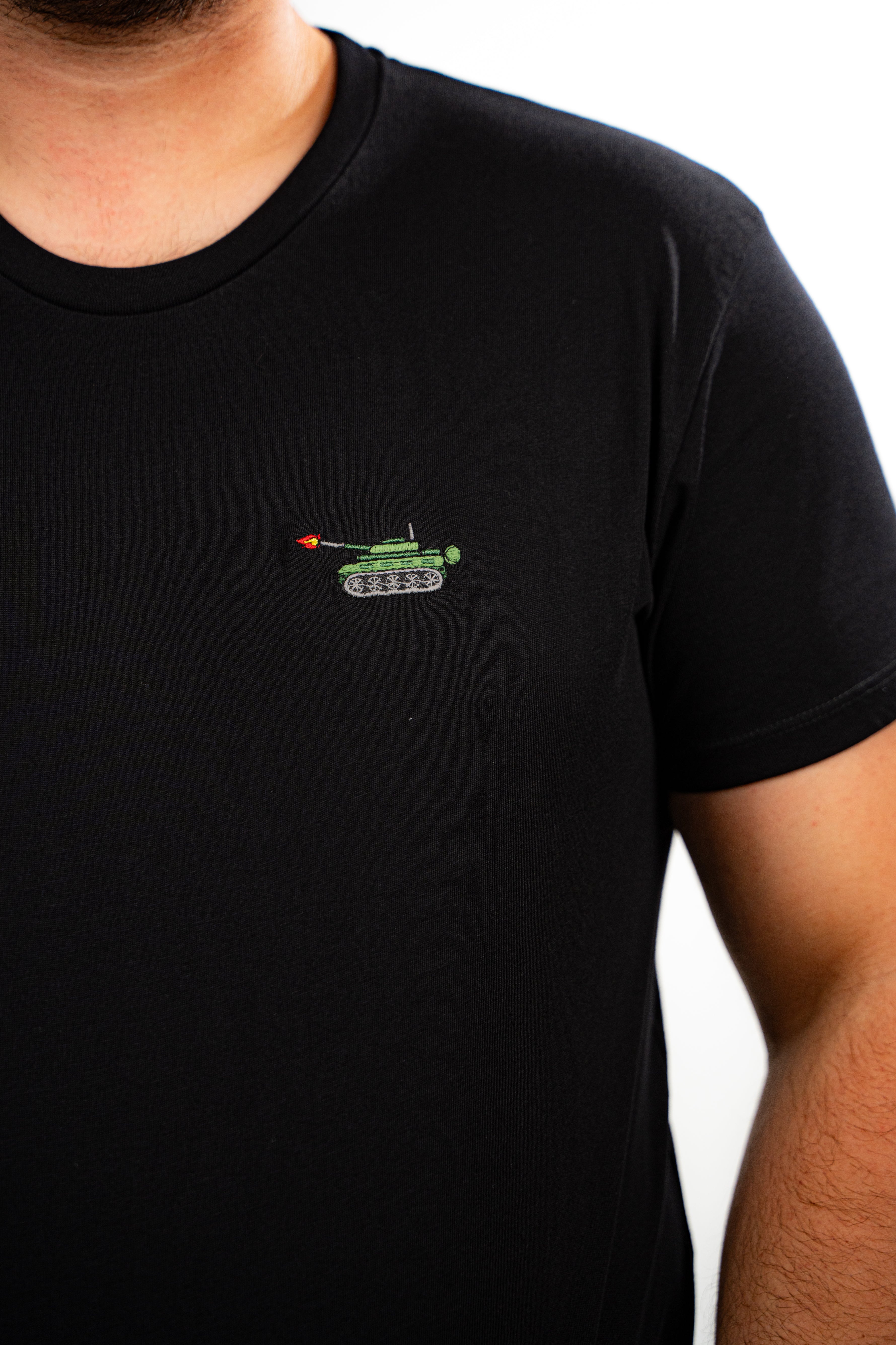 LE T-SHIRT BRODÉ TANK