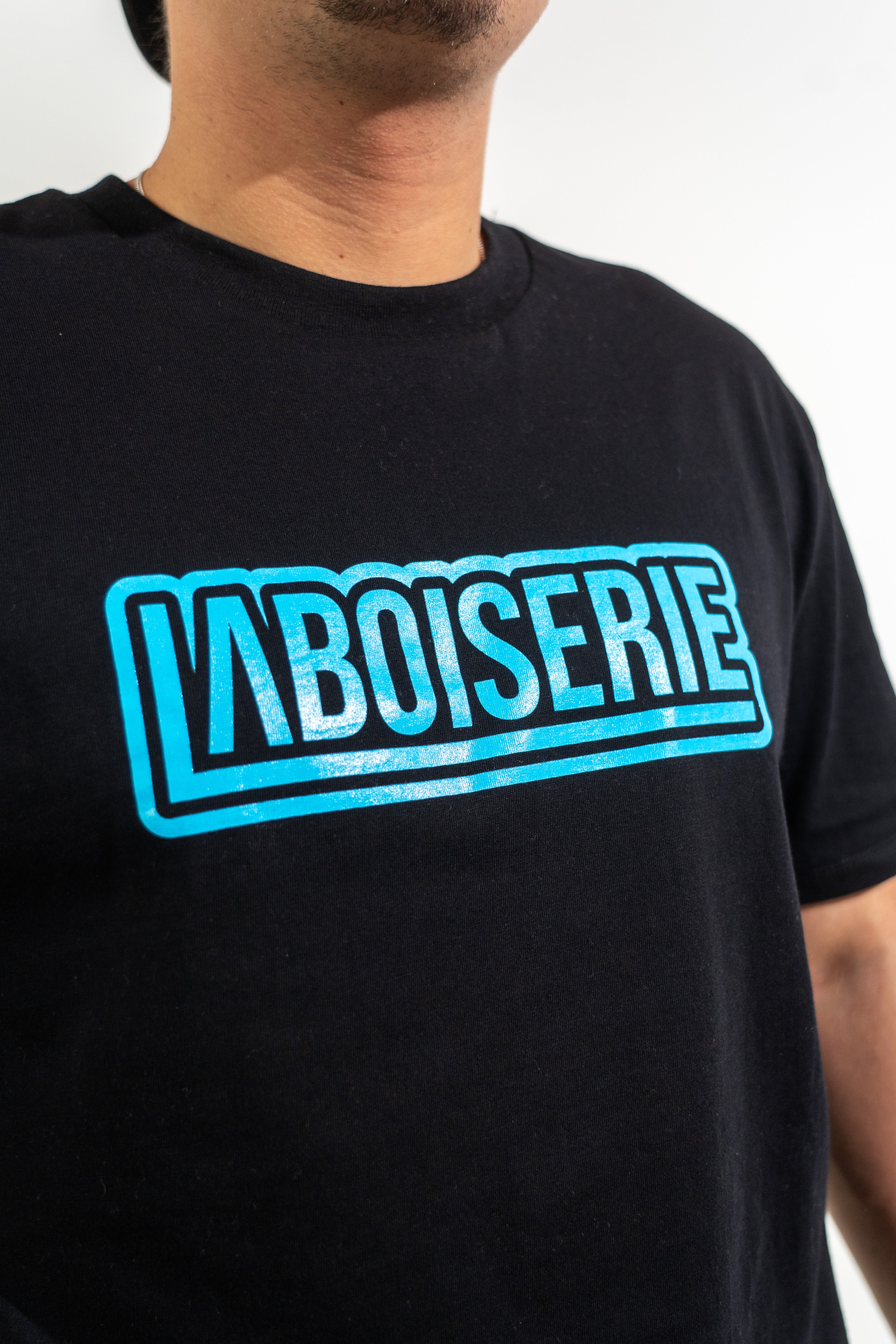 T-SHIRT FLUO BOISERIE