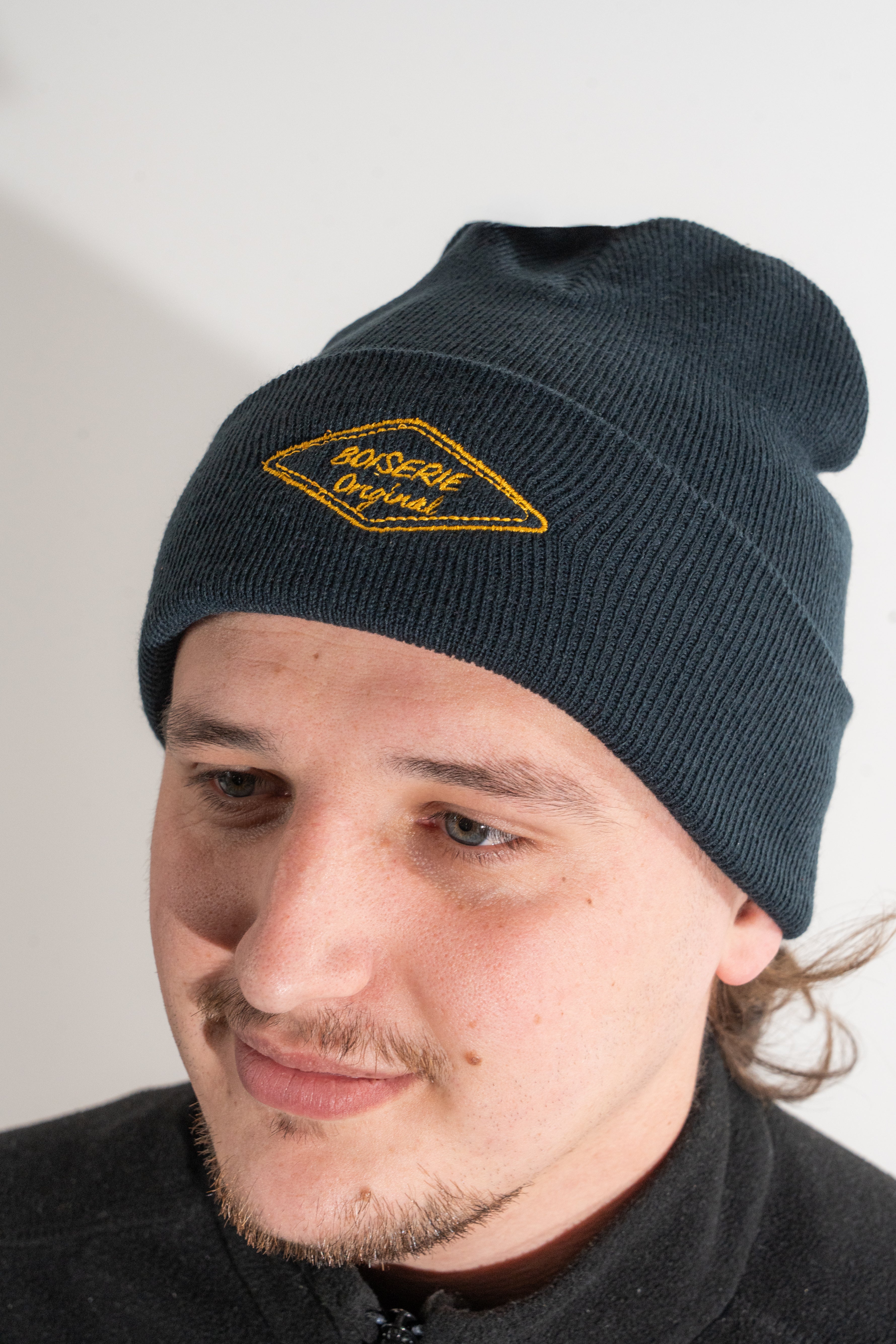 BONNET BOISERIE LOSANGE OR