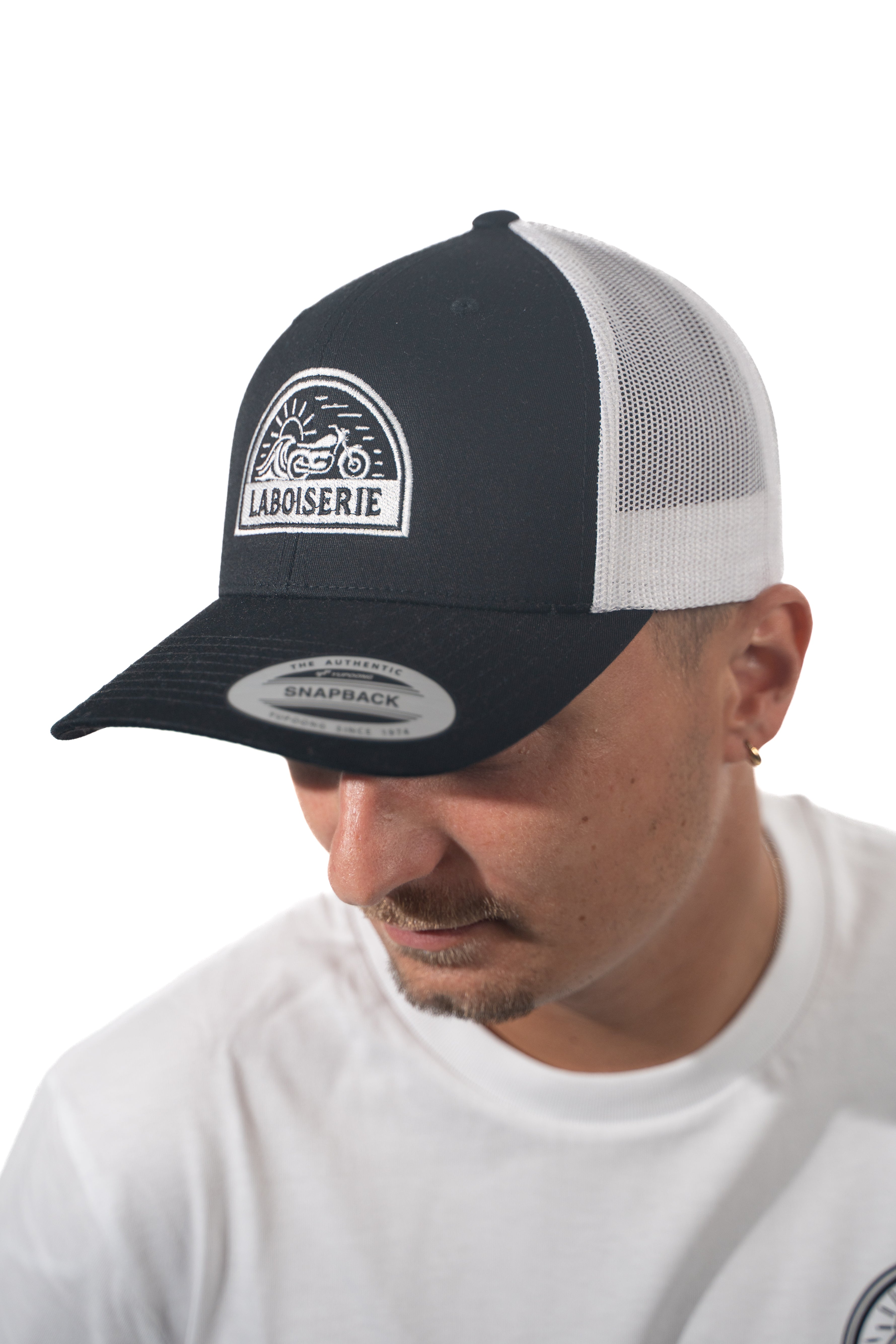 LA CASQUETTE LABOISERIE BI-COLOR NOIRE/BLANCHE