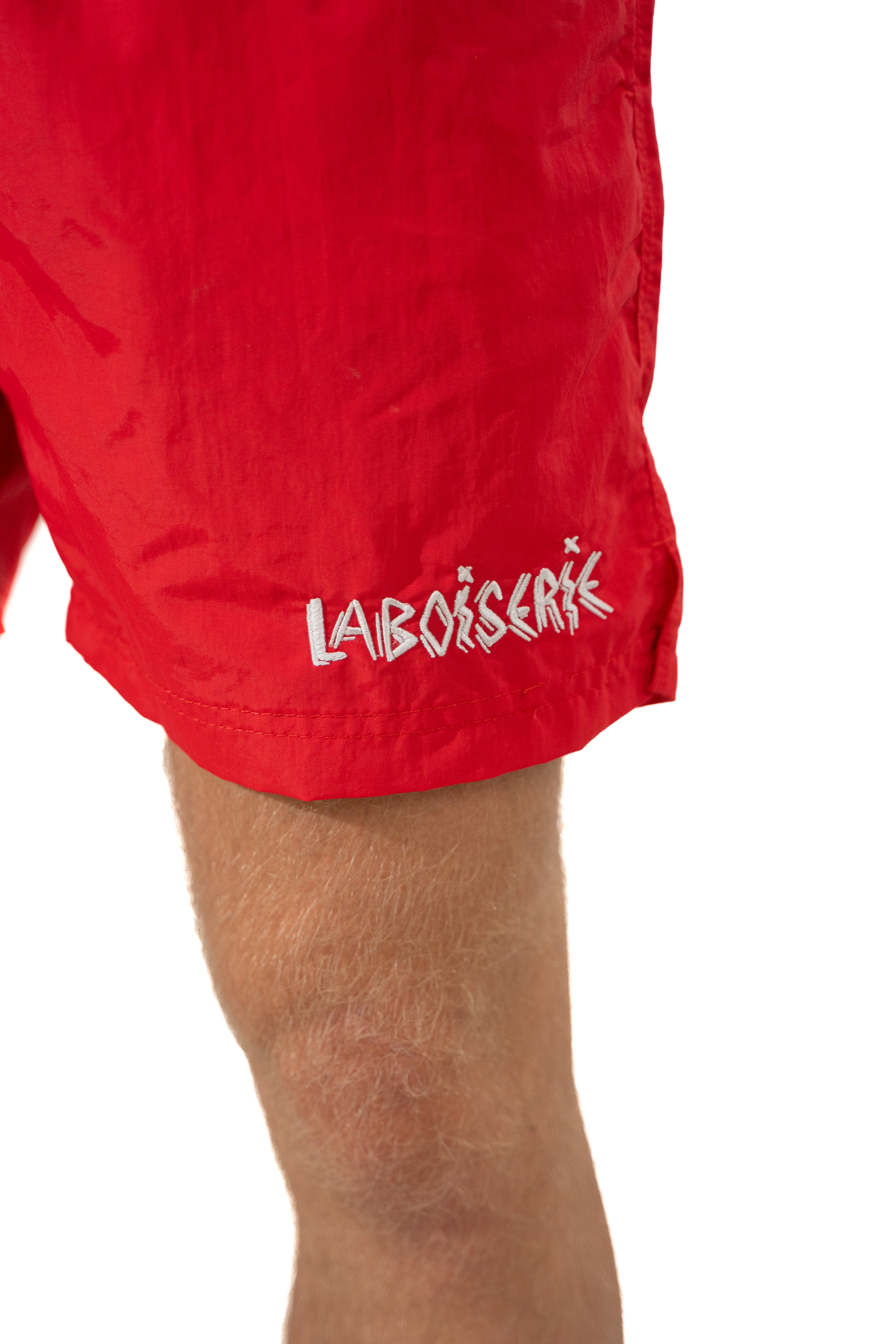 LE SHORT DE BAIN ROUGE BOISERIE RACE